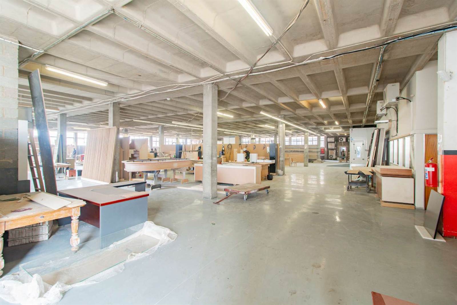 12141  m² Commercial space in Albertville photo number 25