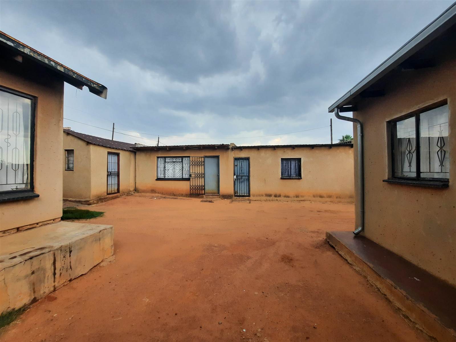 2 Bed House in Tembisa photo number 25