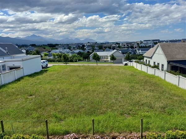 779 m² Land 779 m² Land