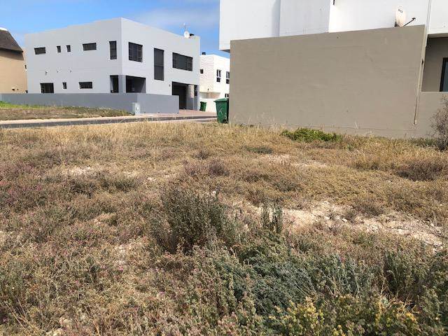 328 m² Land available in Waterfront photo number 8
