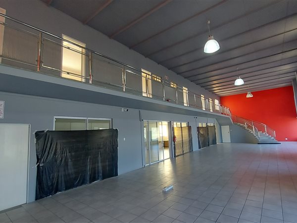 520  m² Commercial space