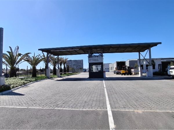 94  m² Industrial space