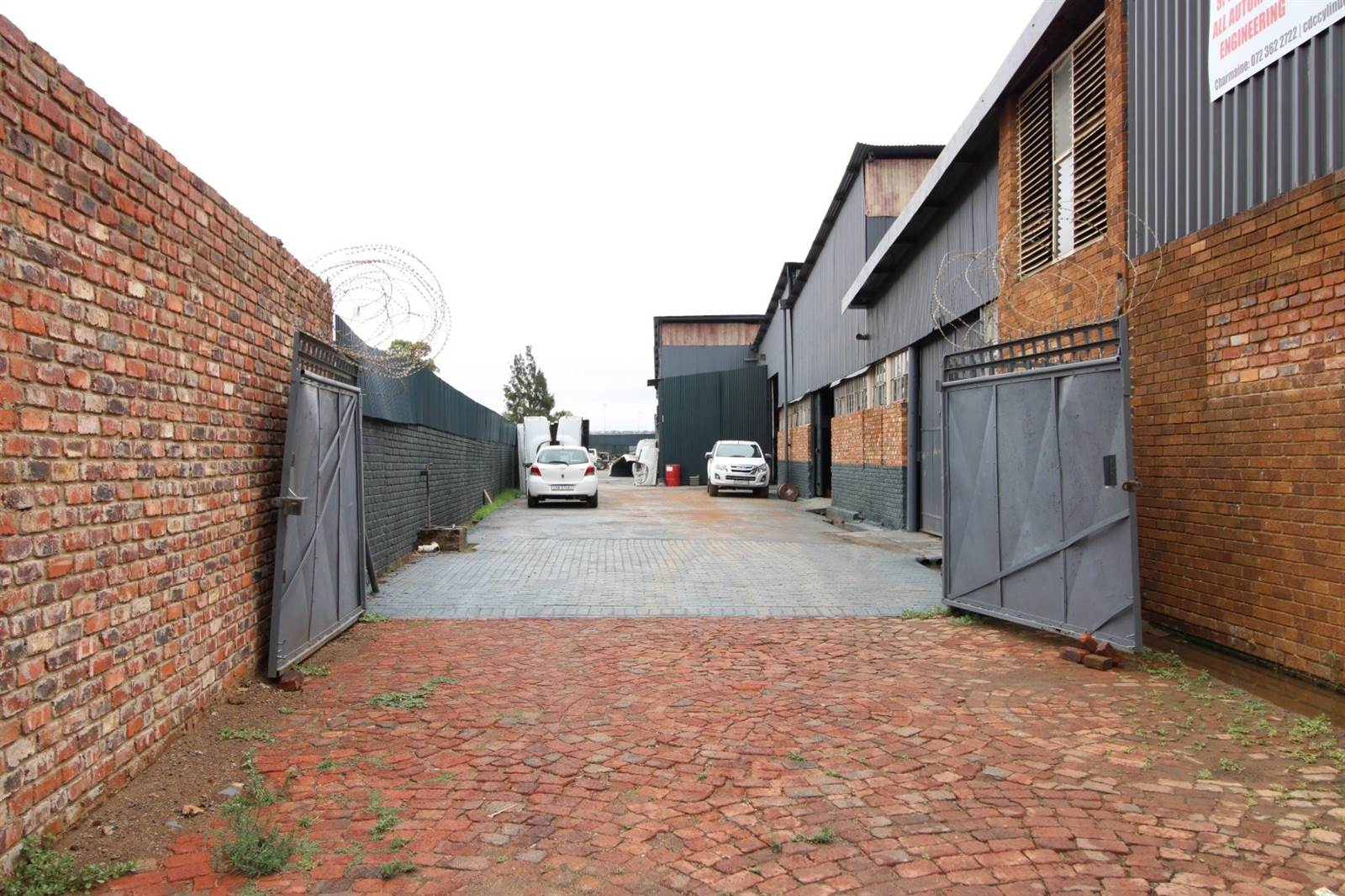 2593  m² Commercial space in Potchefstroom Central photo number 1