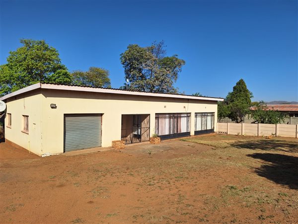 2 Bedroom House