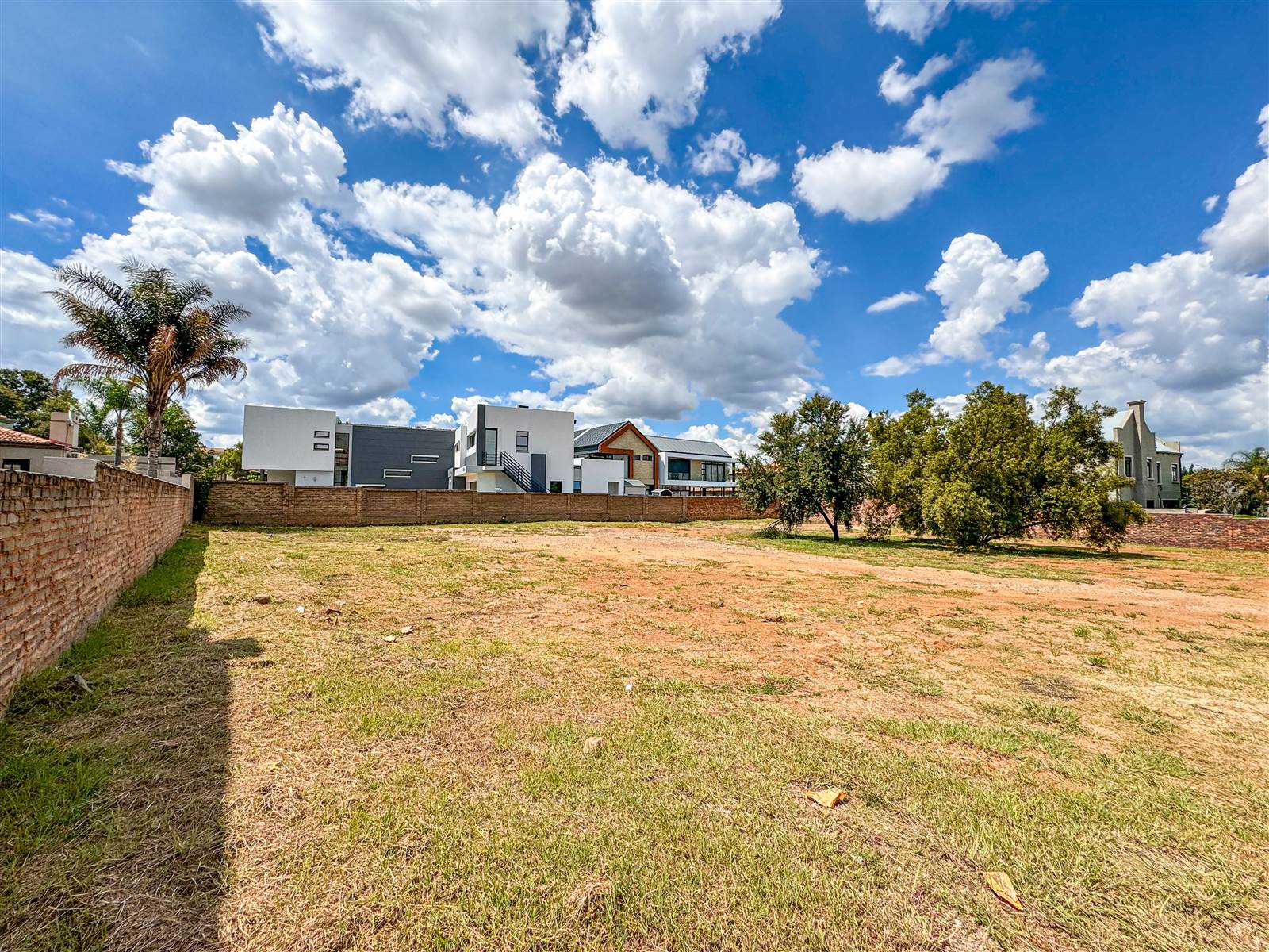 1065 m² Land available in Silver Lakes Golf Estate photo number 9