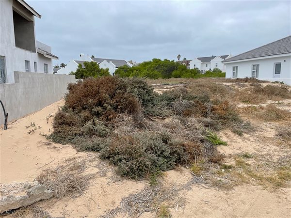 379 m² Land available in Shelley Point