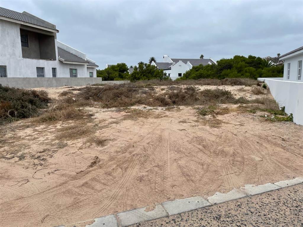 379 m² Land available in Shelley Point photo number 3