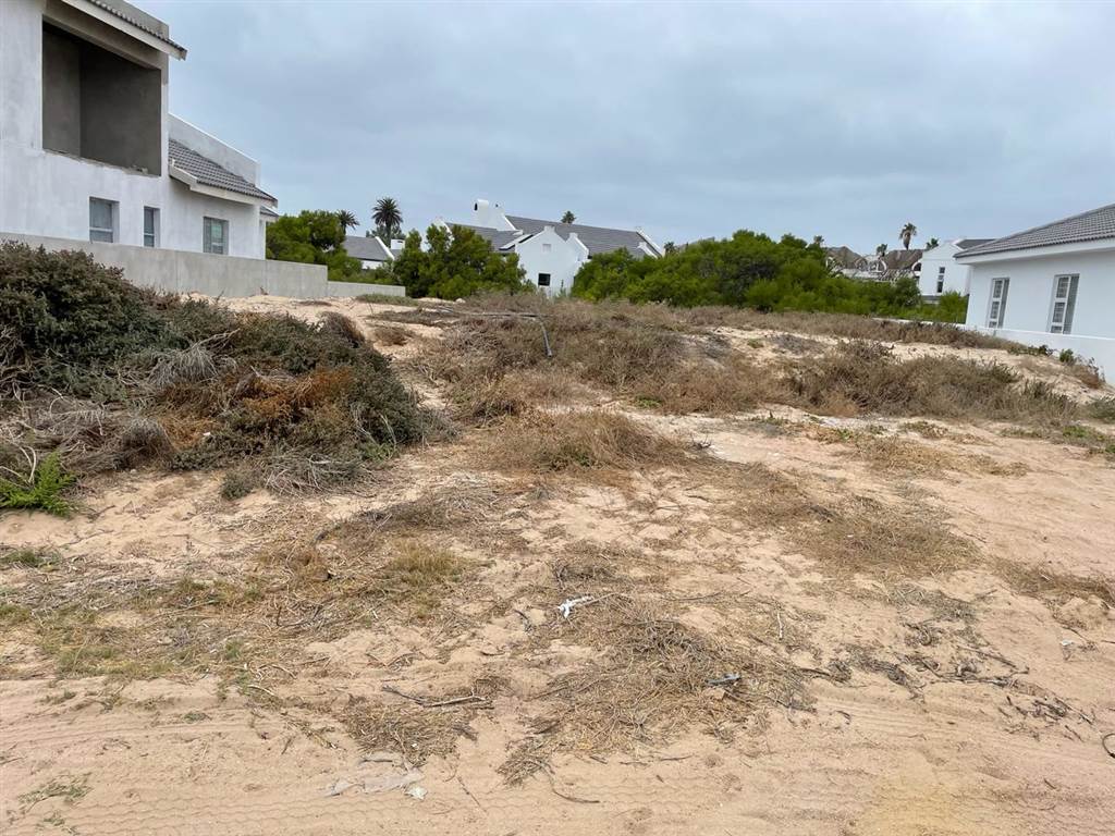 379 m² Land available in Shelley Point photo number 2