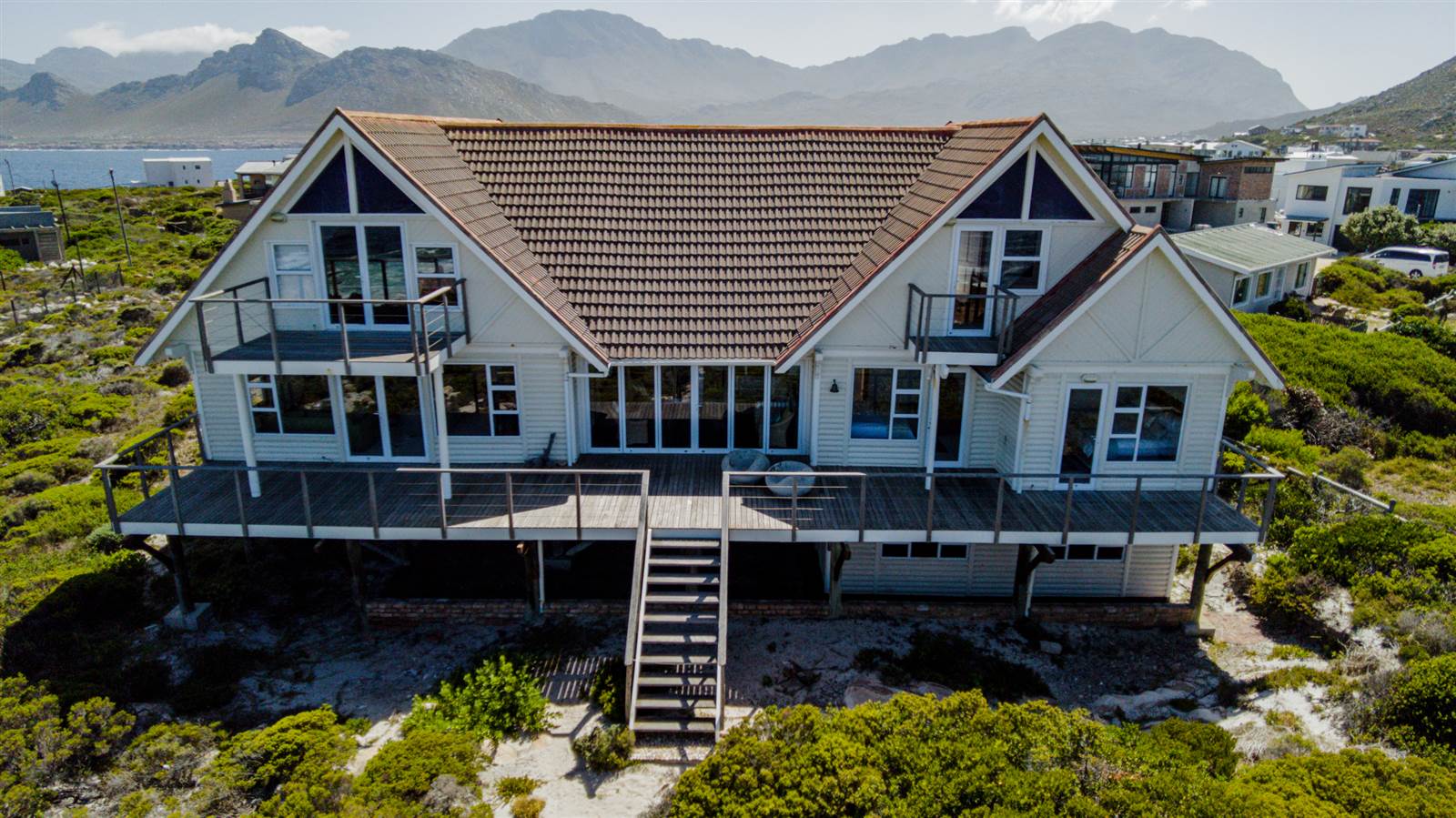 4 Bed House in Pringle Bay photo number 4