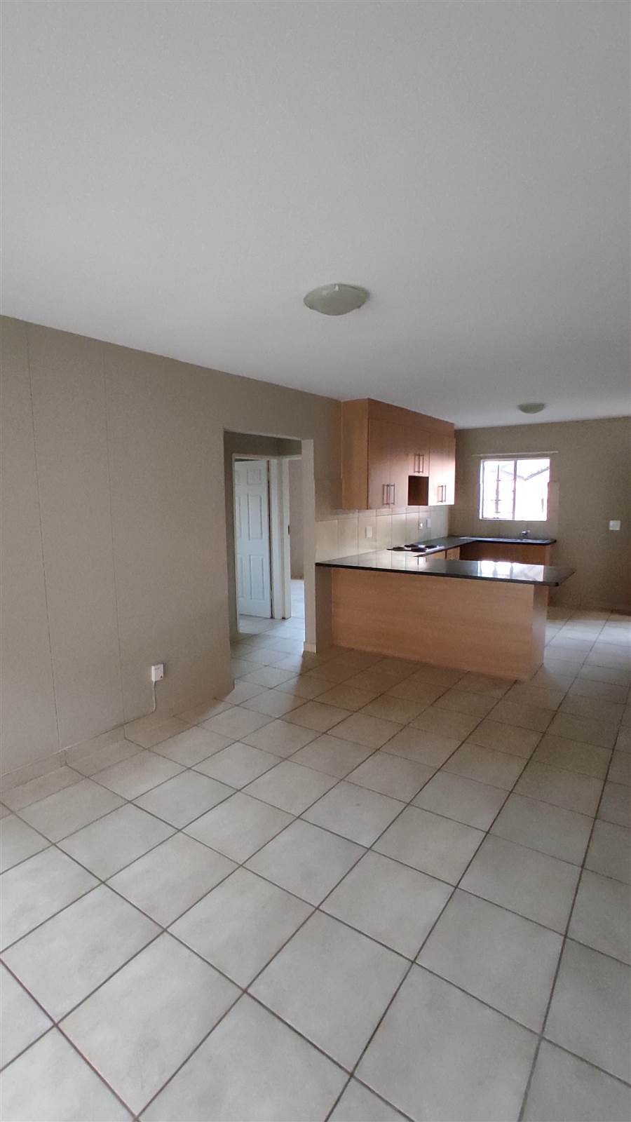 2 Bed Apartment in Annlin photo number 6