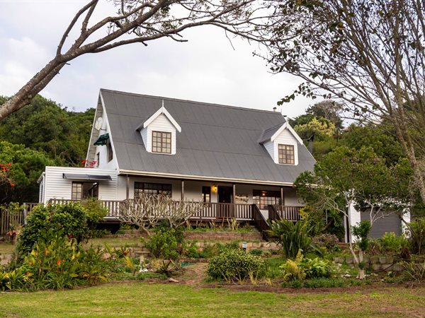 5 Bedroom House 5 Bedroom House