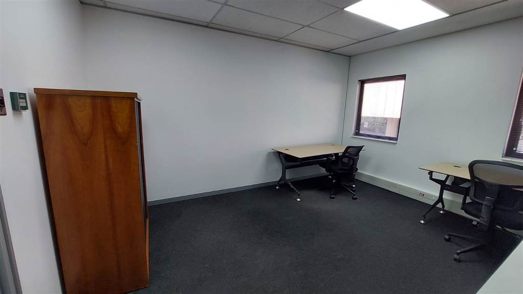 31  m² Commercial space in Rivonia photo number 19