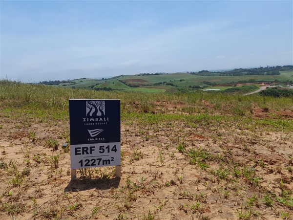 1 227 m² Land