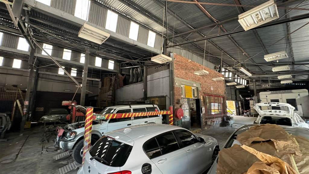 900  m² Industrial space in Pretoria West photo number 13