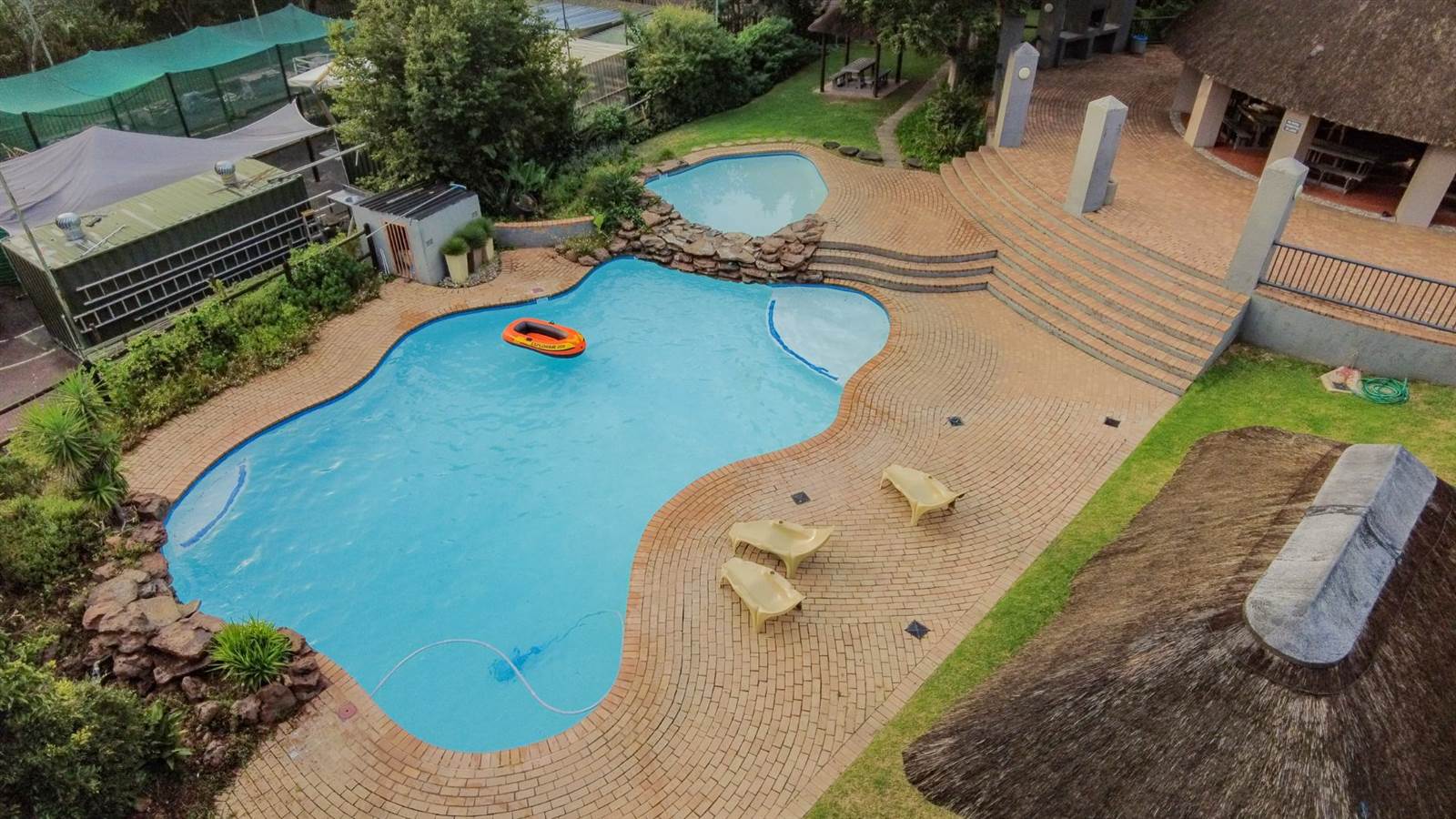 2 Bed Apartment in Jukskei Park photo number 19