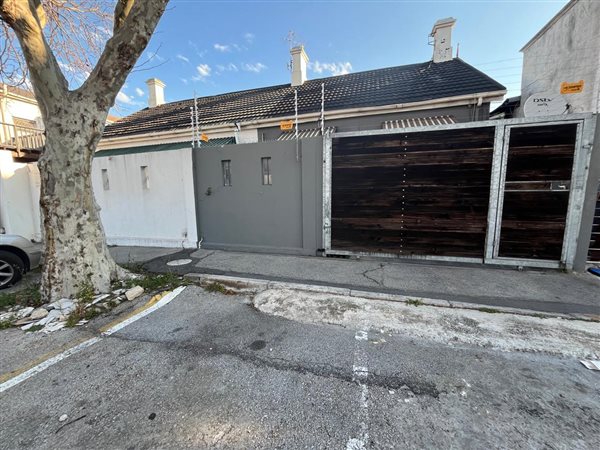 2 Bedroom House 2 Bedroom House