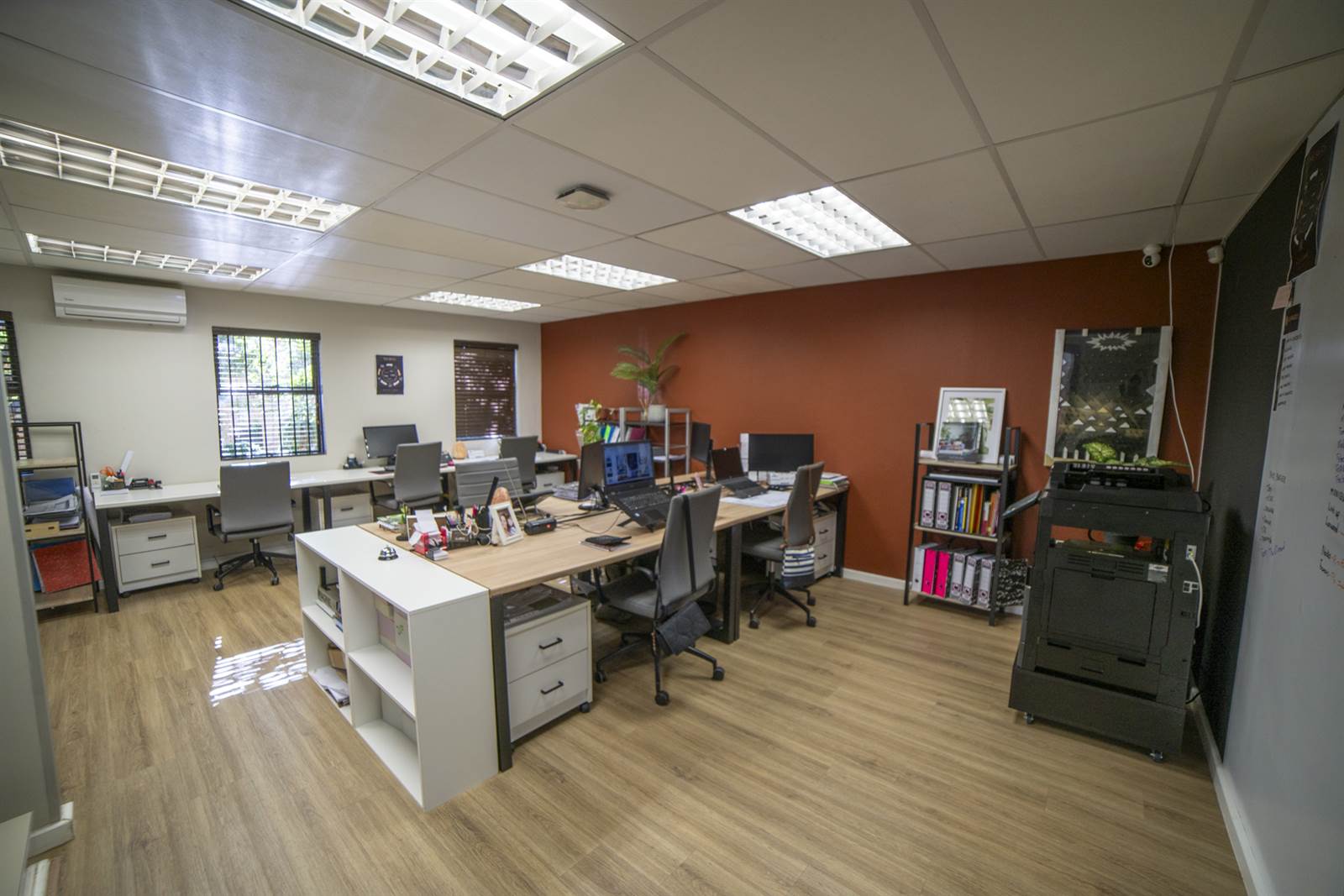 60  m² Office Space in North Riding photo number 5