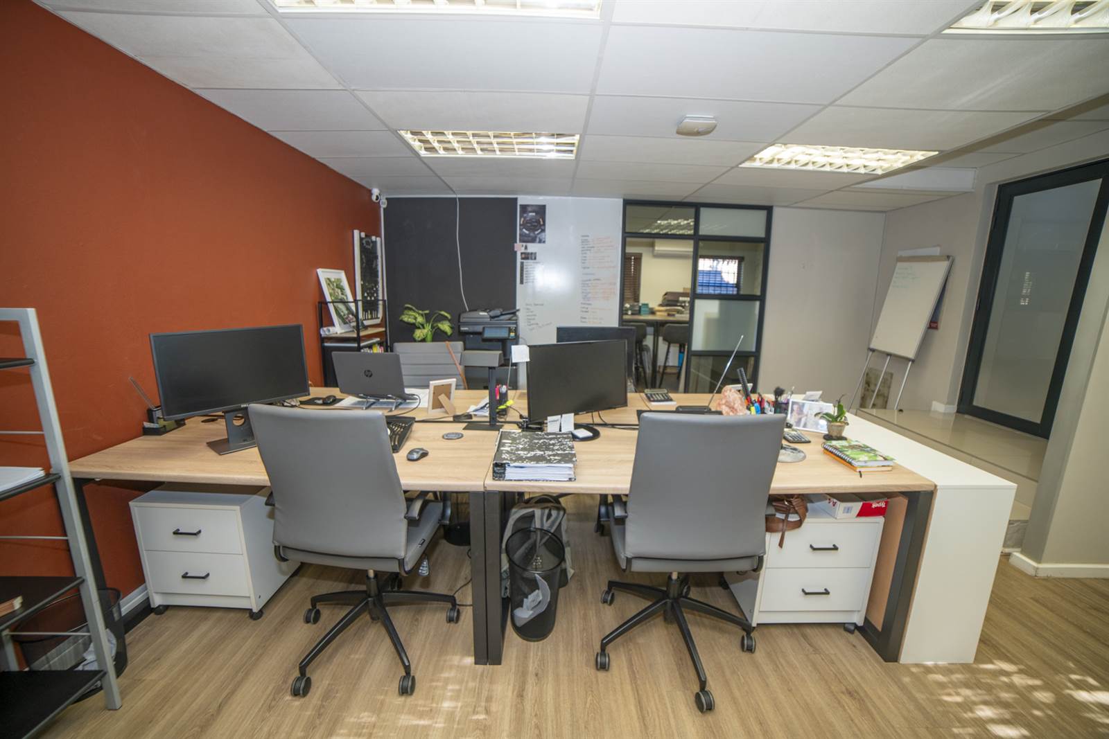 60  m² Office Space in North Riding photo number 10
