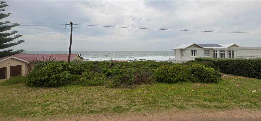 720 m² Land available in Jongensfontein photo number 2
