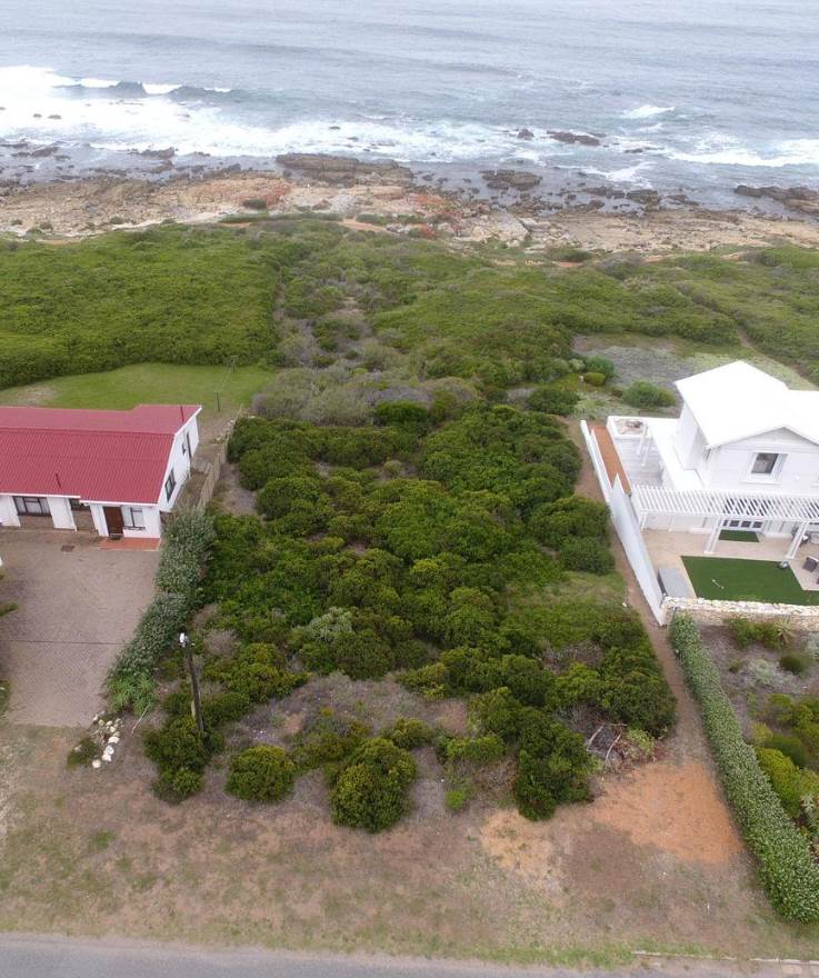 720 m² Land available in Jongensfontein photo number 4