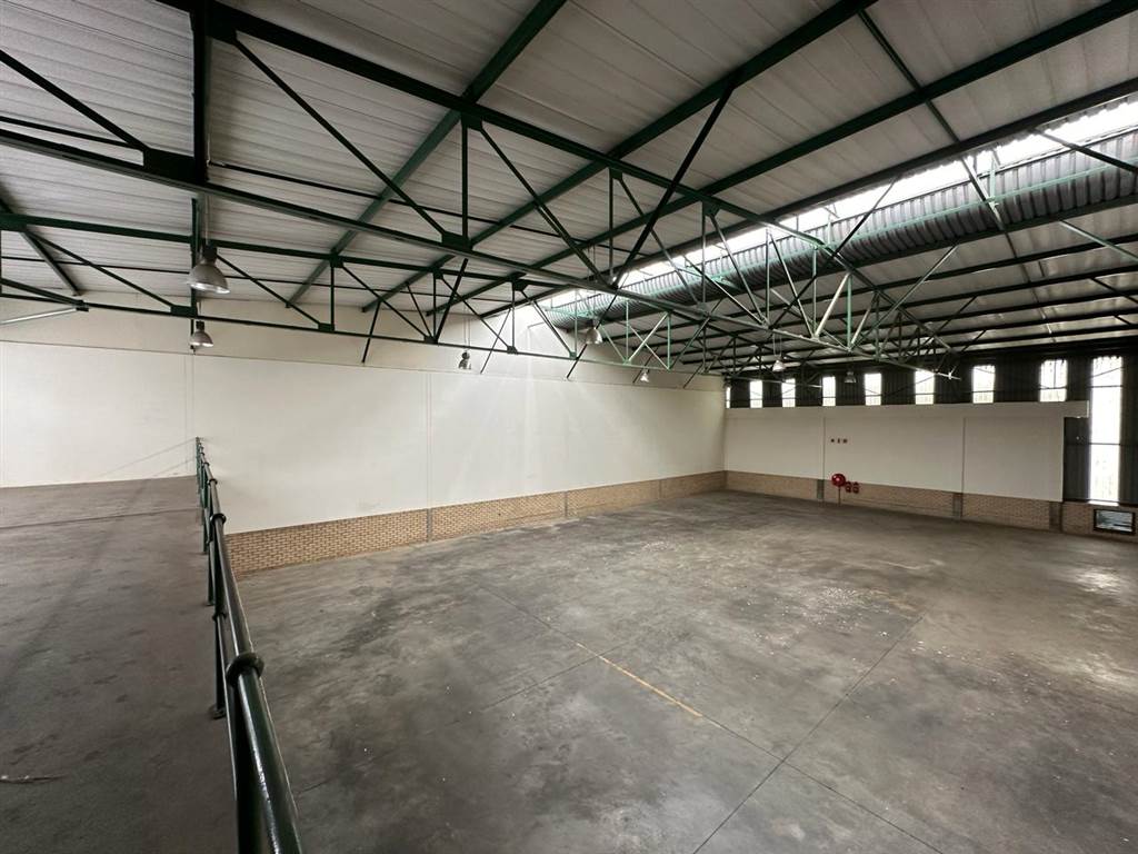 1715  m² Commercial space in Randjespark photo number 11