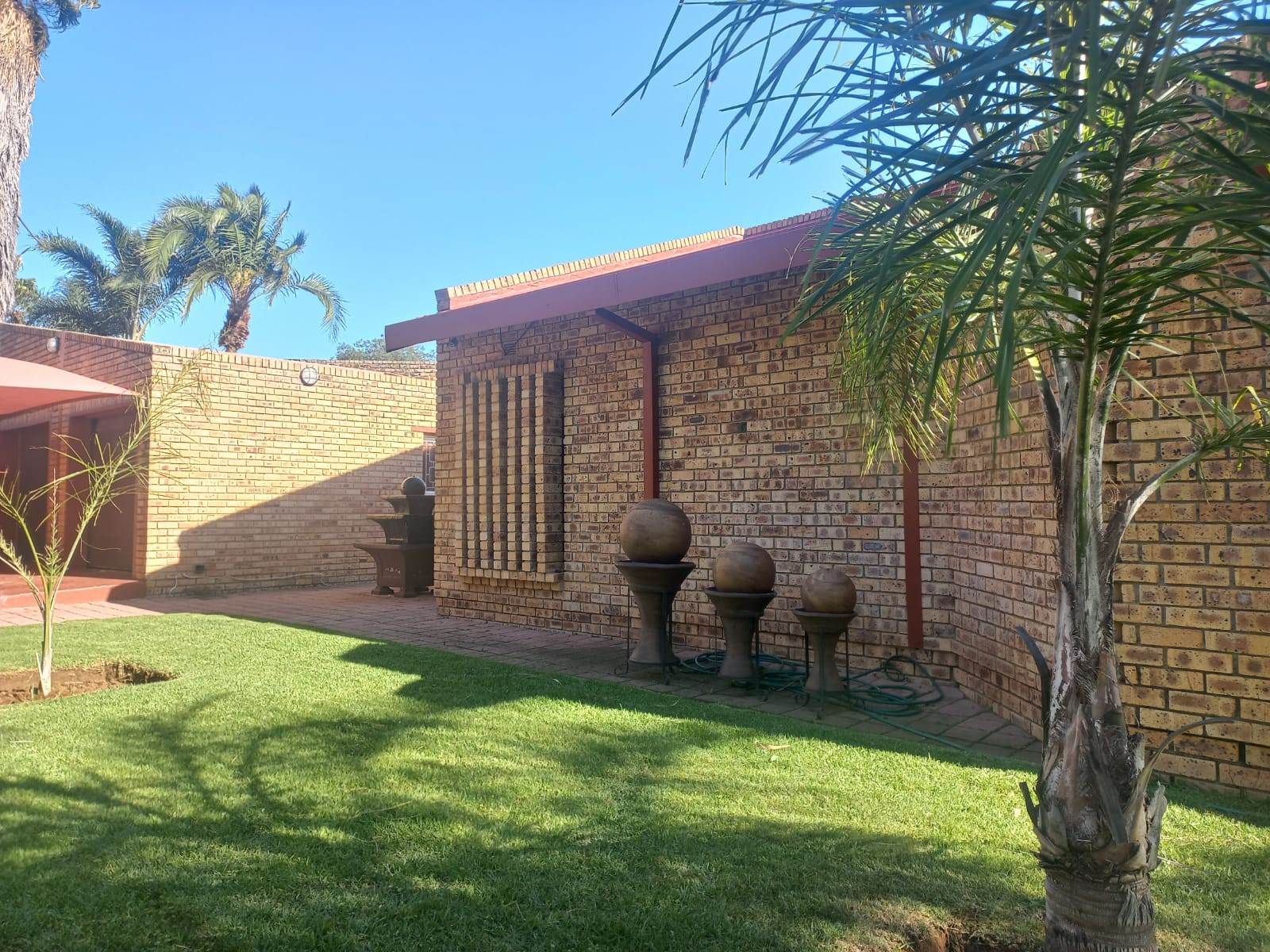 4 Bed House in Jan Cilliers Park photo number 21