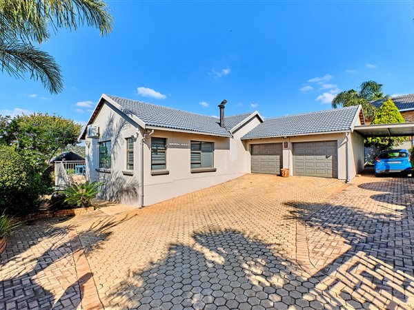 5 Bed House in Rangeview
