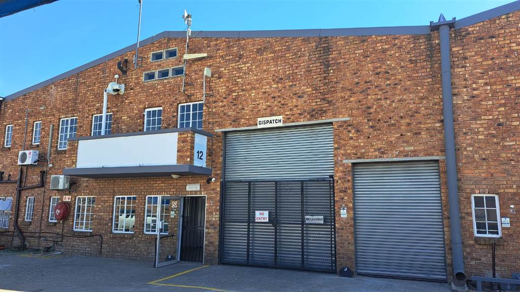 545  m² Industrial space in Lyttelton Manor photo number 1