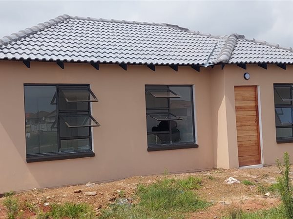 3 Bedroom House 3 Bedroom House