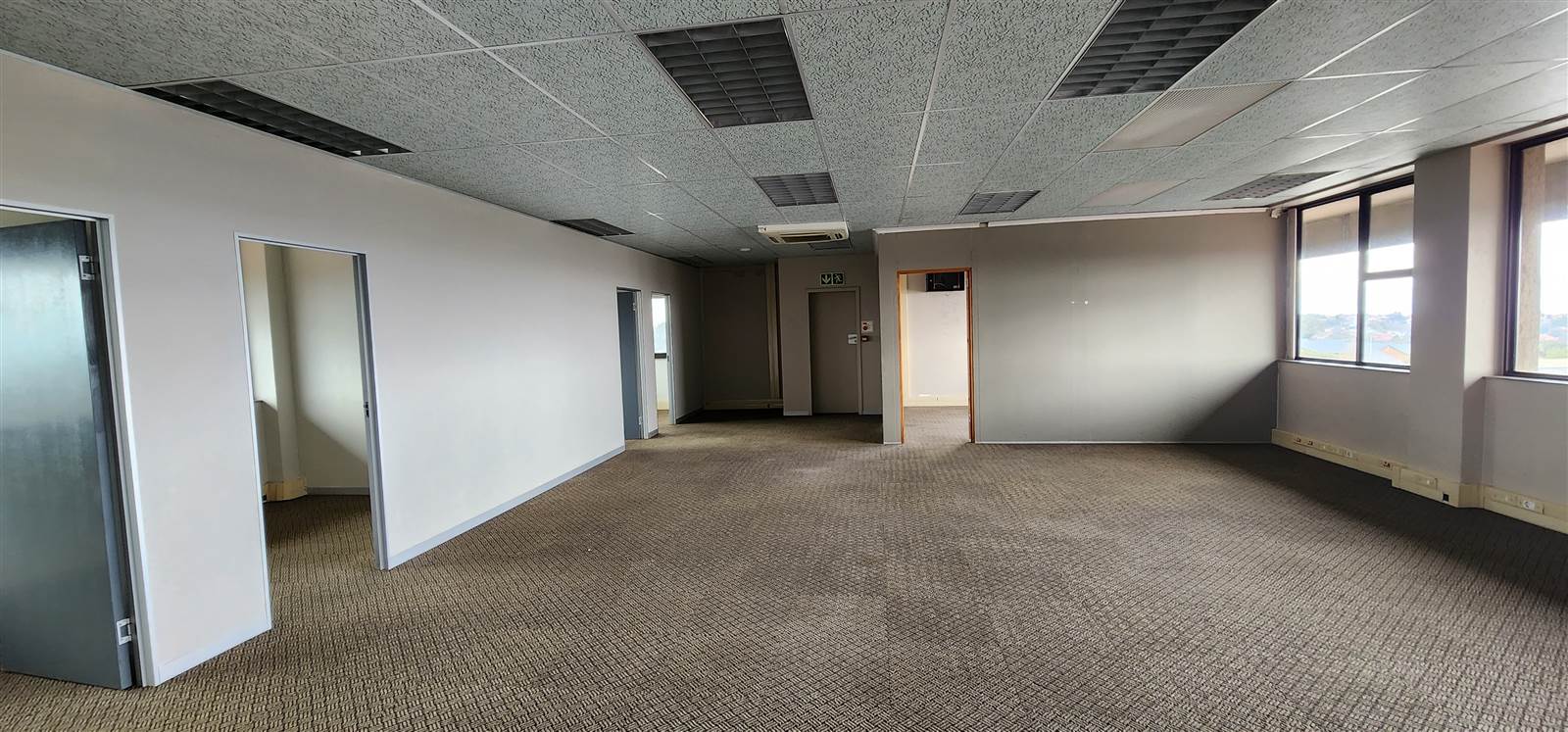 206  m² Commercial space in Horizon View photo number 6