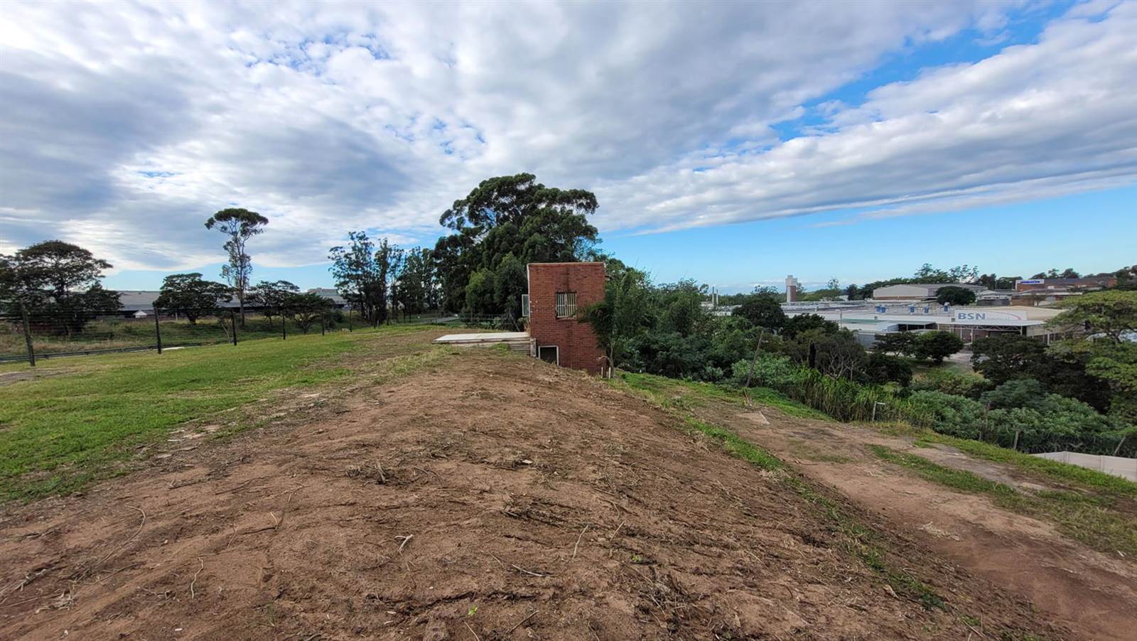 8440 m² Land available in Pinetown Central photo number 3