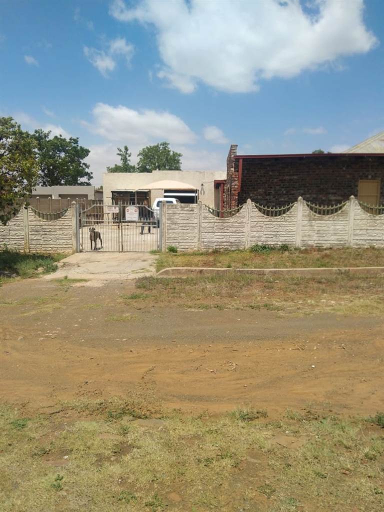 3 Bed House in Theunissen photo number 24