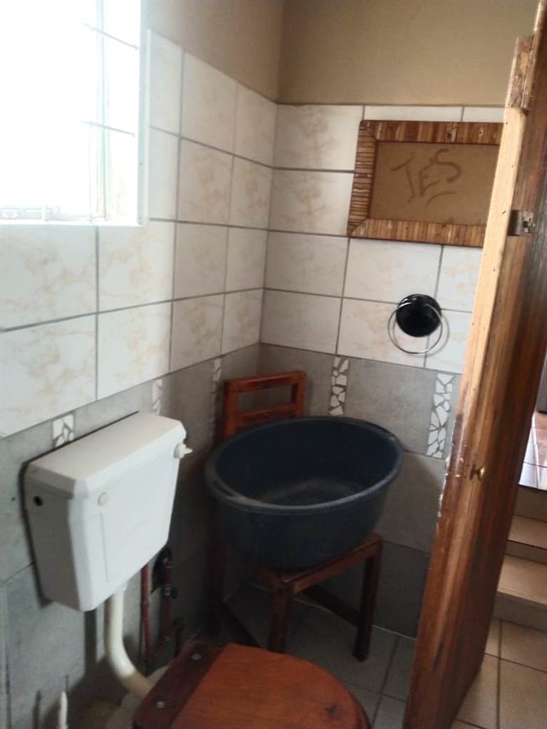 3 Bed House in Theunissen photo number 16