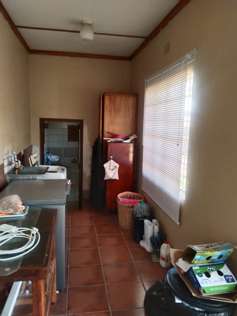 3 Bed House in Theunissen photo number 8