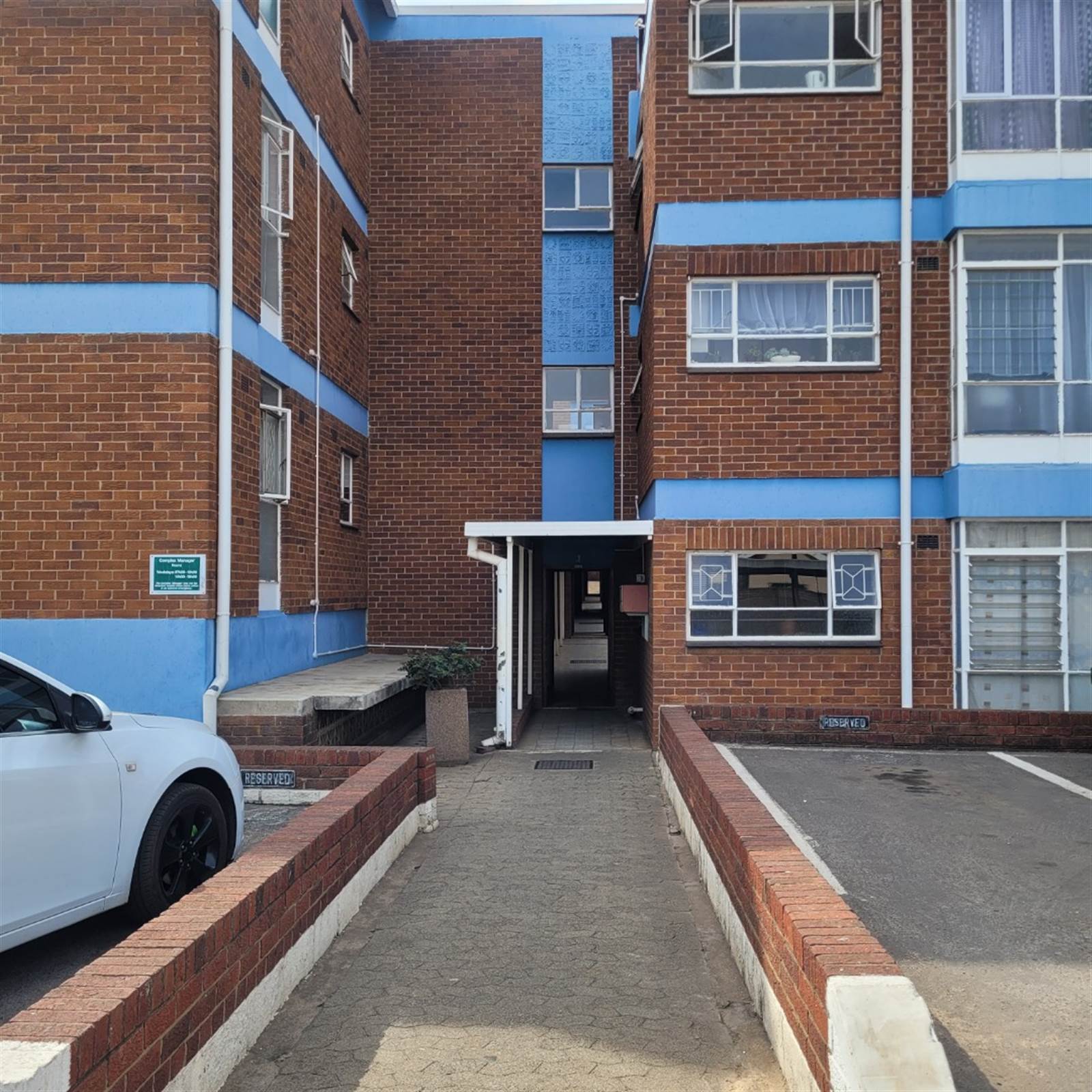 1.5 Bed Apartment in Kempton Park Central photo number 6