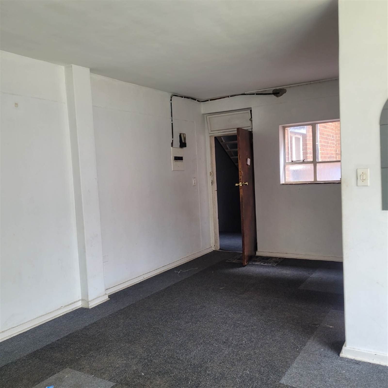 1.5 Bed Apartment in Kempton Park Central photo number 9