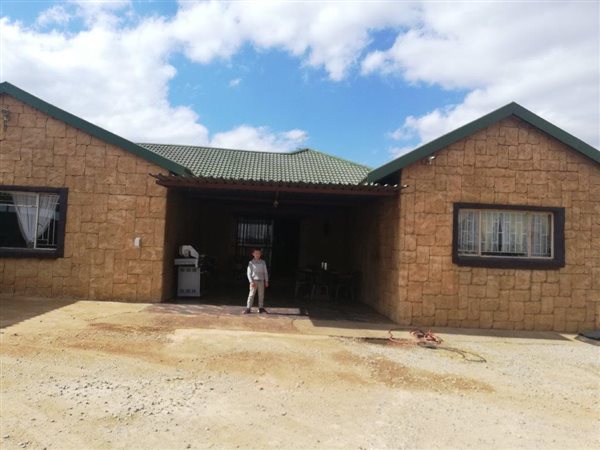 2 ha Farm in Randfontein South