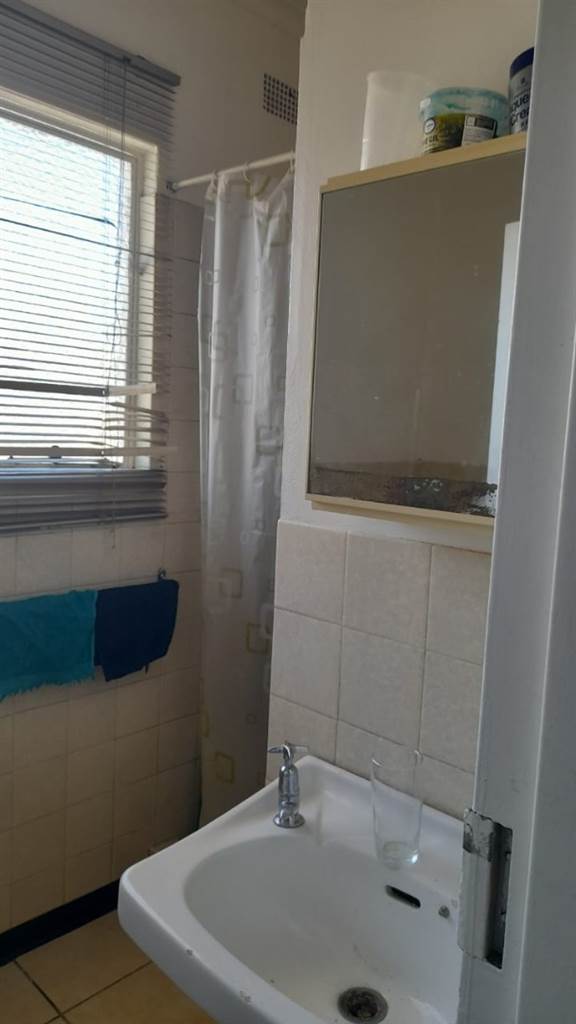 1 Bed Apartment in Welkom photo number 5