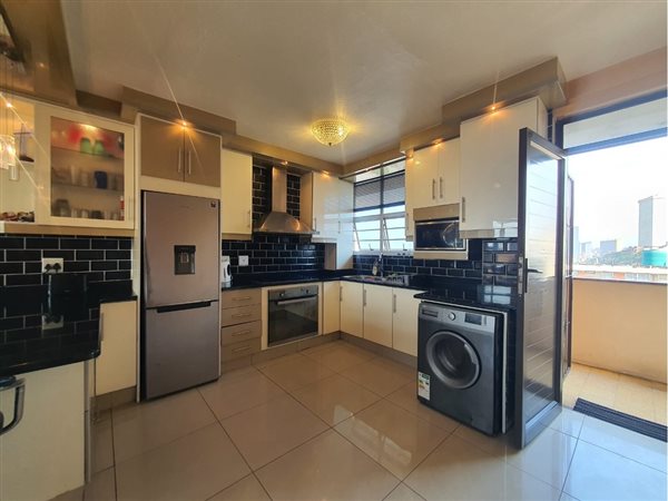 2 Bed Apartment