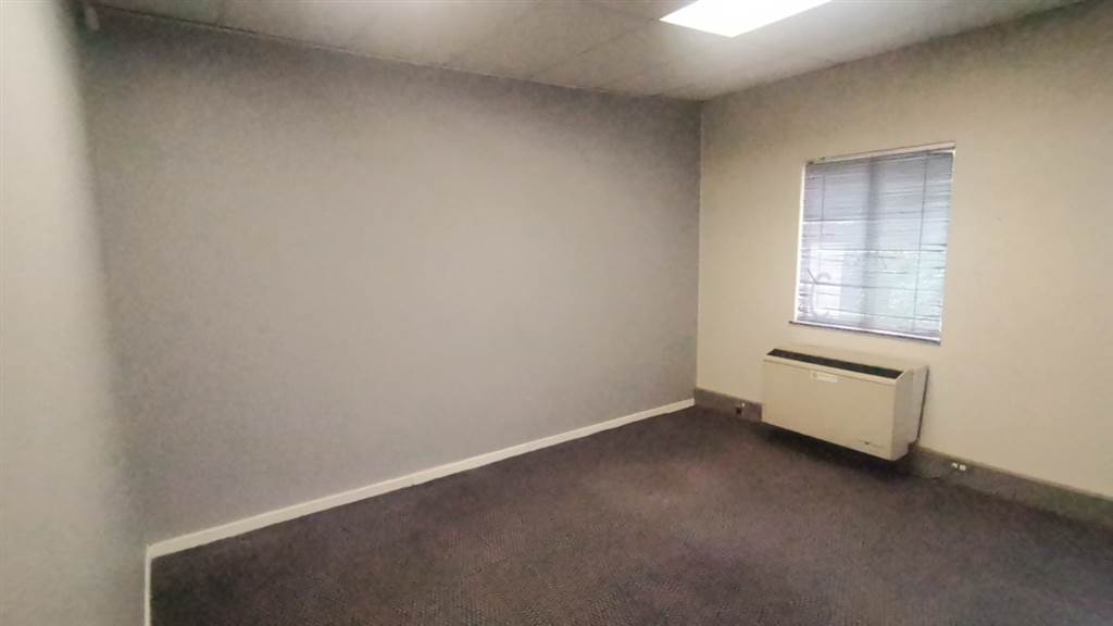 3332  m² Commercial space in Edenvale photo number 11