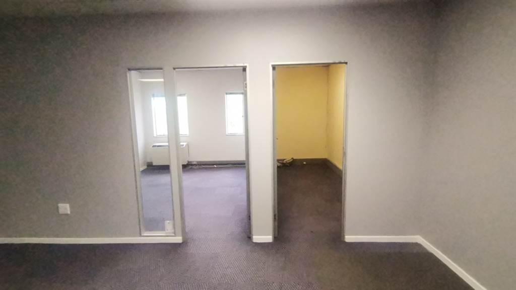 3332  m² Commercial space in Edenvale photo number 24