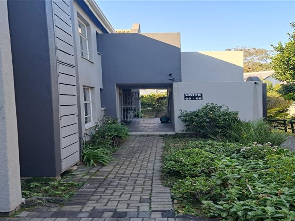 3 Bedroom Townhouse 3 Bedroom Townhouse