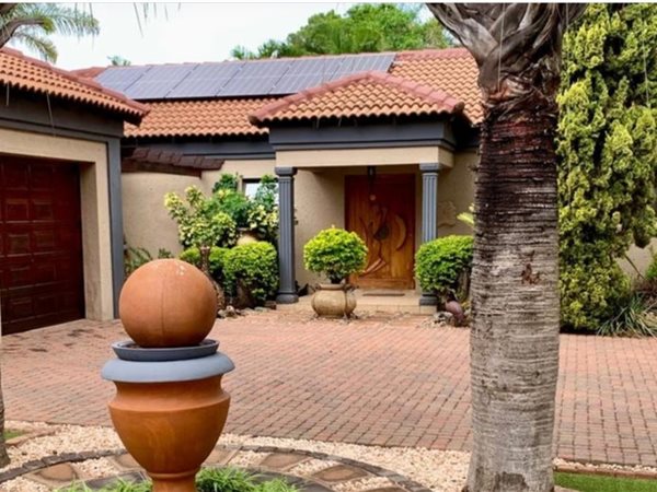 3 Bedroom House 3 Bedroom House
