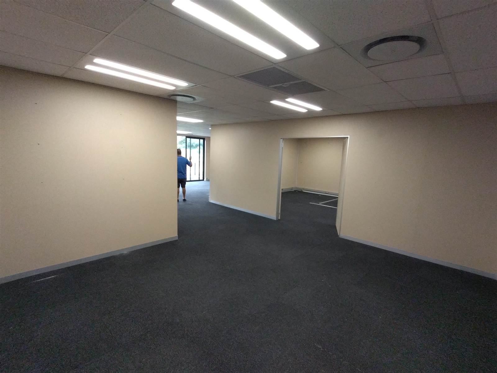136  m² Commercial space in Riverhorse Valley photo number 14