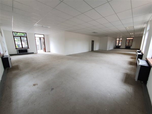 188  m² Office Space