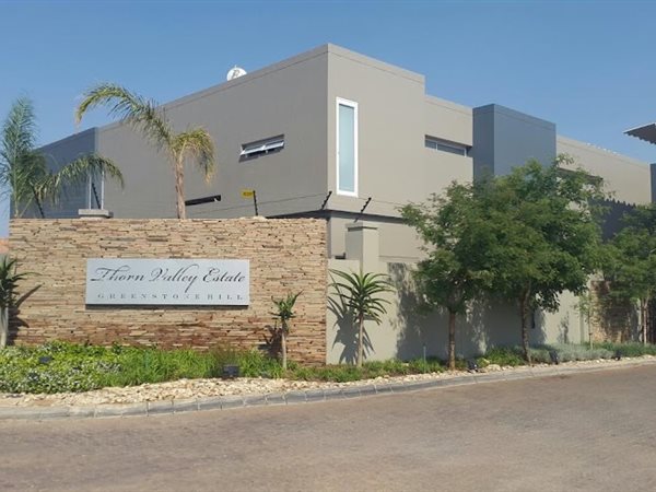3 Bedroom Townhouse 3 Bedroom Townhouse