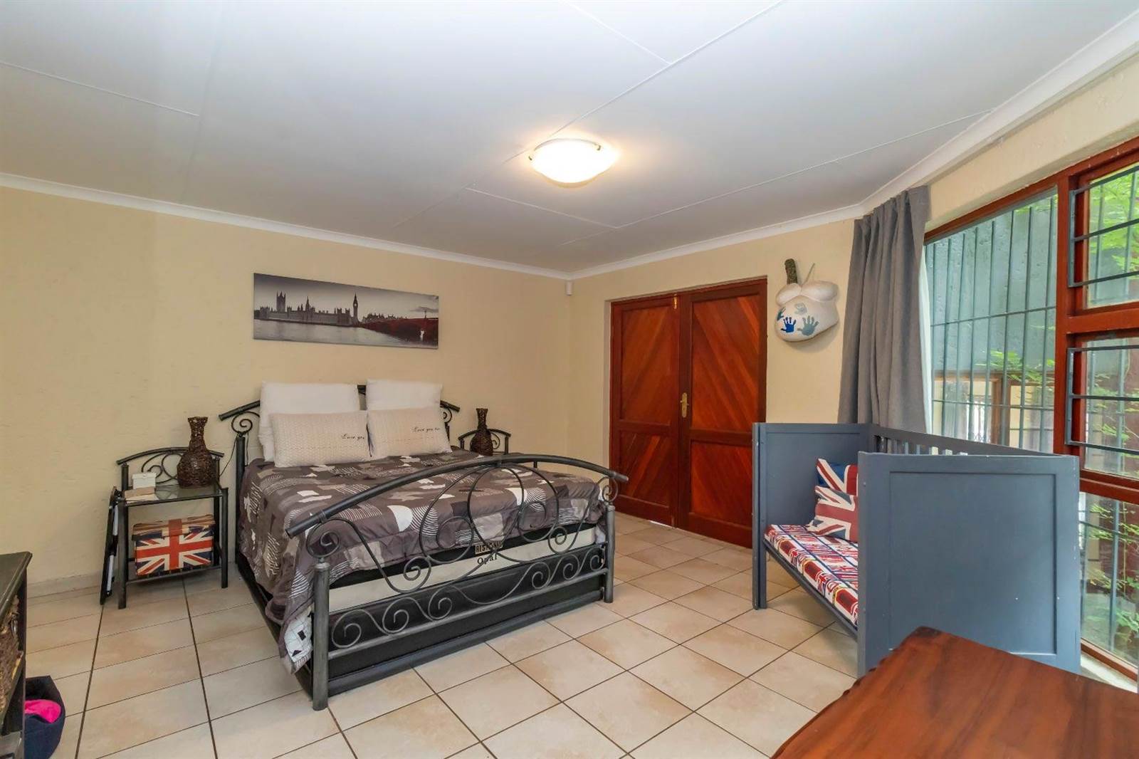 5 Bed House in Radiokop photo number 21