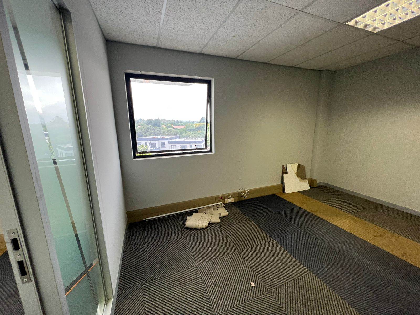 153  m² Commercial space in Woodmead photo number 21