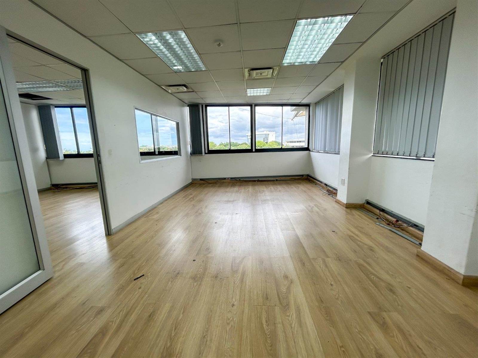 240.51  m² Office Space in Umhlanga Ridge photo number 4