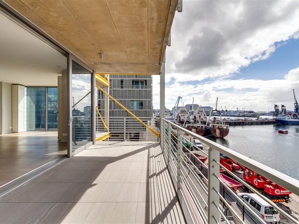 2 Bed Apartment in Waterfront